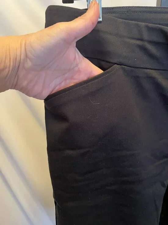 Kohl’s Croft & Barrow Effortless Stretch Pull‑On Bermuda Shorts – Black – NWOT - Picture 7 of 14